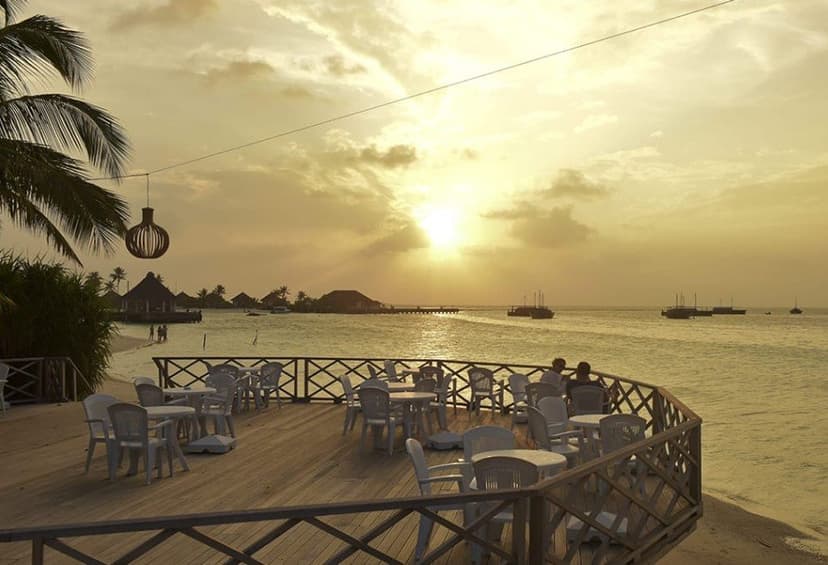 Sun Down Bar