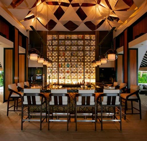 Sails Bar
