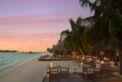 Vilu Restaurant and Bar