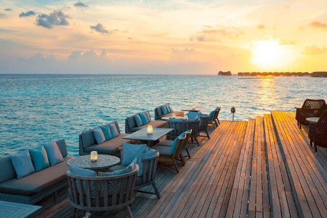 Lagoon bar