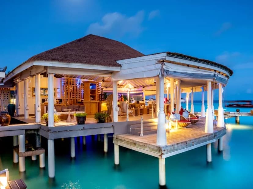 Aqua Bar