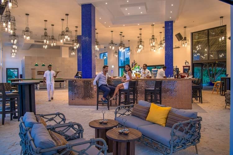 Sunset Pool Café