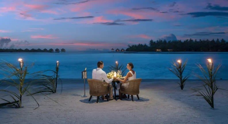 Intimate Dining Affairs
