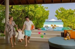 Family Beach Villa with Pool Emerald Faarufushi Resort 4