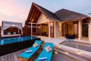 Ocean Pool Villa Sunset Furaveri Maldives 2