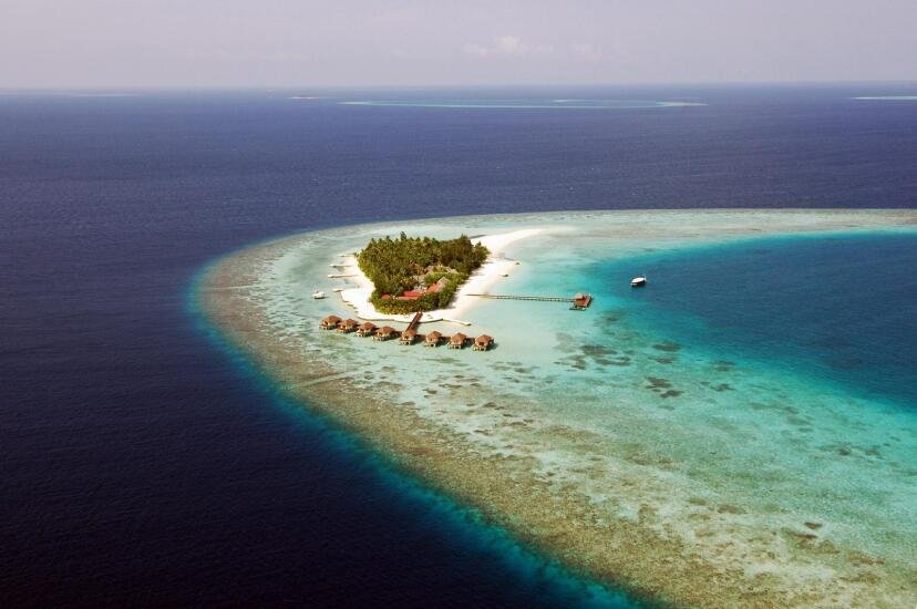 NAKAI Maayafushi Resort