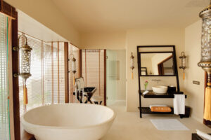 Sunset Lagoon Suite mit Pool Ayada Maldives 3