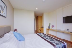 Island View Room Season Paradise 1