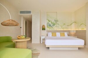 Beachfront Room with Open-air Bath Centara Mirage Lagoon Maldives 2