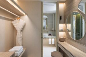 Beachfront Room with Open-air Bath Centara Mirage Lagoon Maldives 4