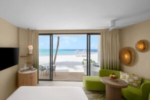 Beachfront Room with Open-air Bath Centara Mirage Lagoon Maldives 5