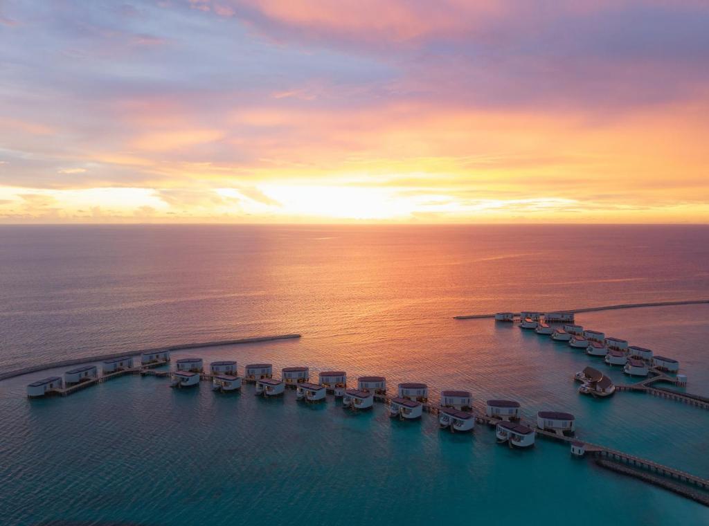 Centara Grand Lagoon Maldives