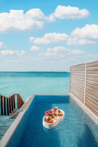 Deluxe Water Pool Villa Brennia Kottefaru Maldives 3
